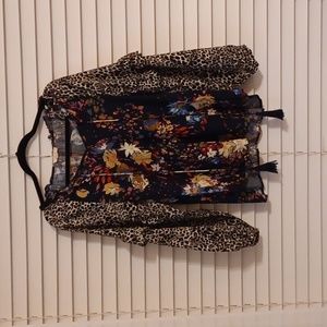 Chiffon puff sleeve blouse